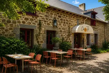 restaurant avec terrasse à Combourg - image 2