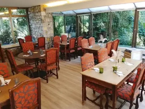 restaurant avec terrasse à Combourg - image 4
