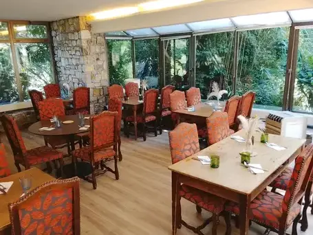 restaurant avec terrasse à Saint-Domineuc - image 4