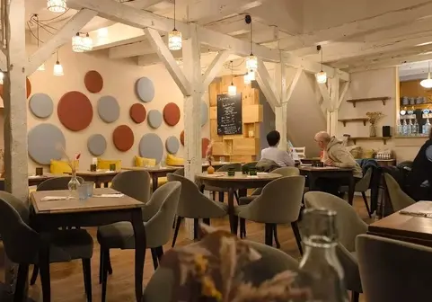 restaurant à Évran - image 4