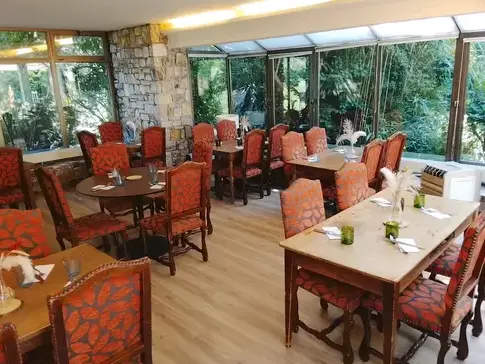 restaurant à Hédé - image 3